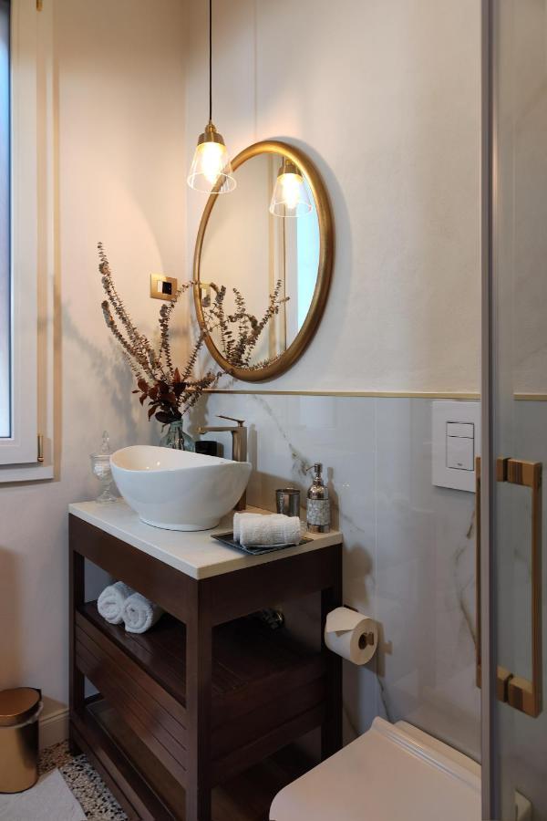 Addler House Apt By Addler House Ospitality Mestre Ngoại thất bức ảnh